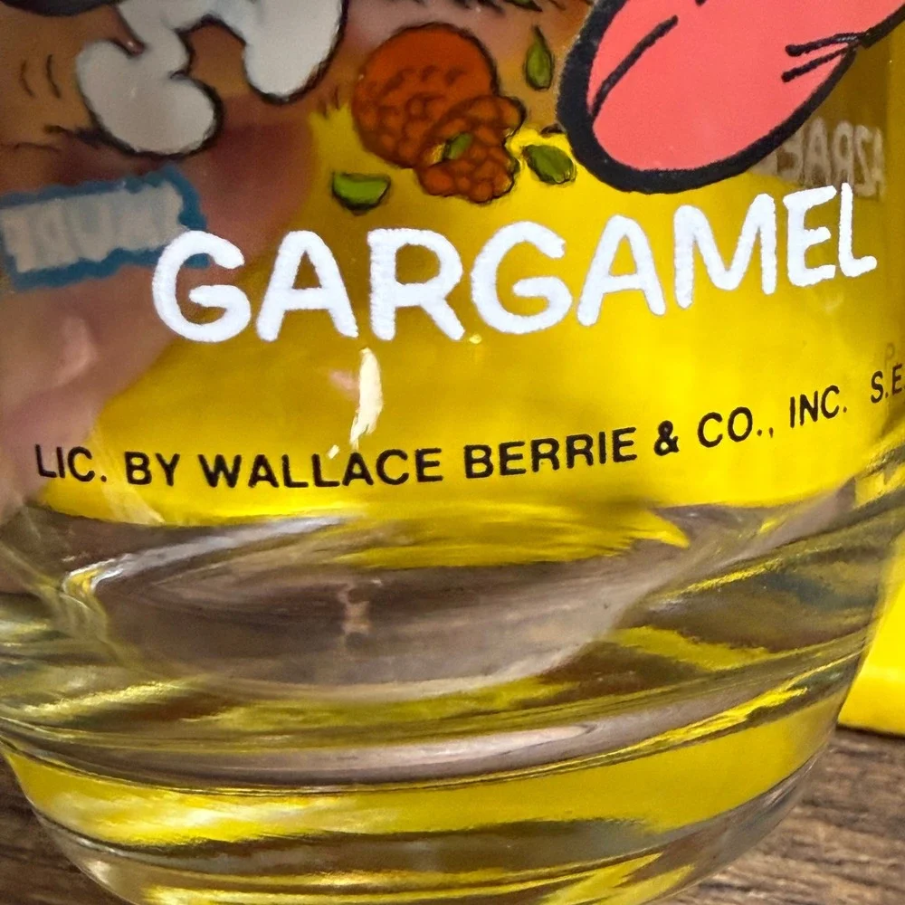 2 Vintage‎ 1982 Smurfs Glasses w/ Gargamel Azrael Wallace Berrie Peyo Collector